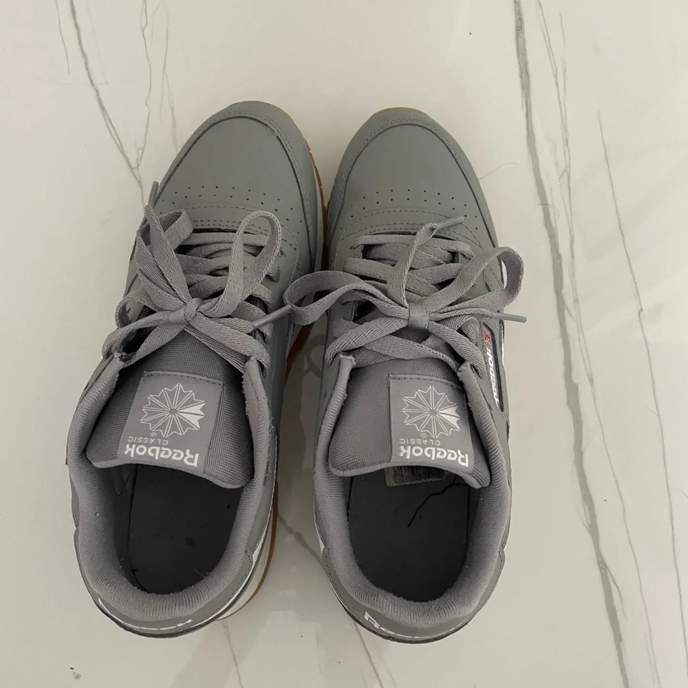 Grey Reebok’s - Picture 7 of 7